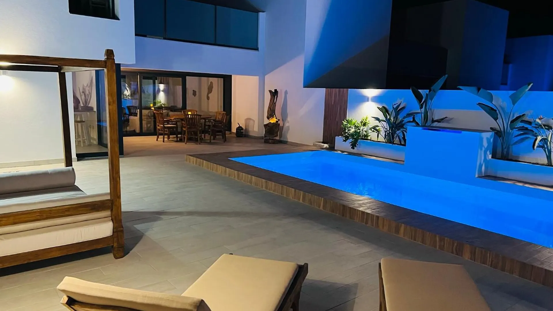 Villa Luna ラハレス